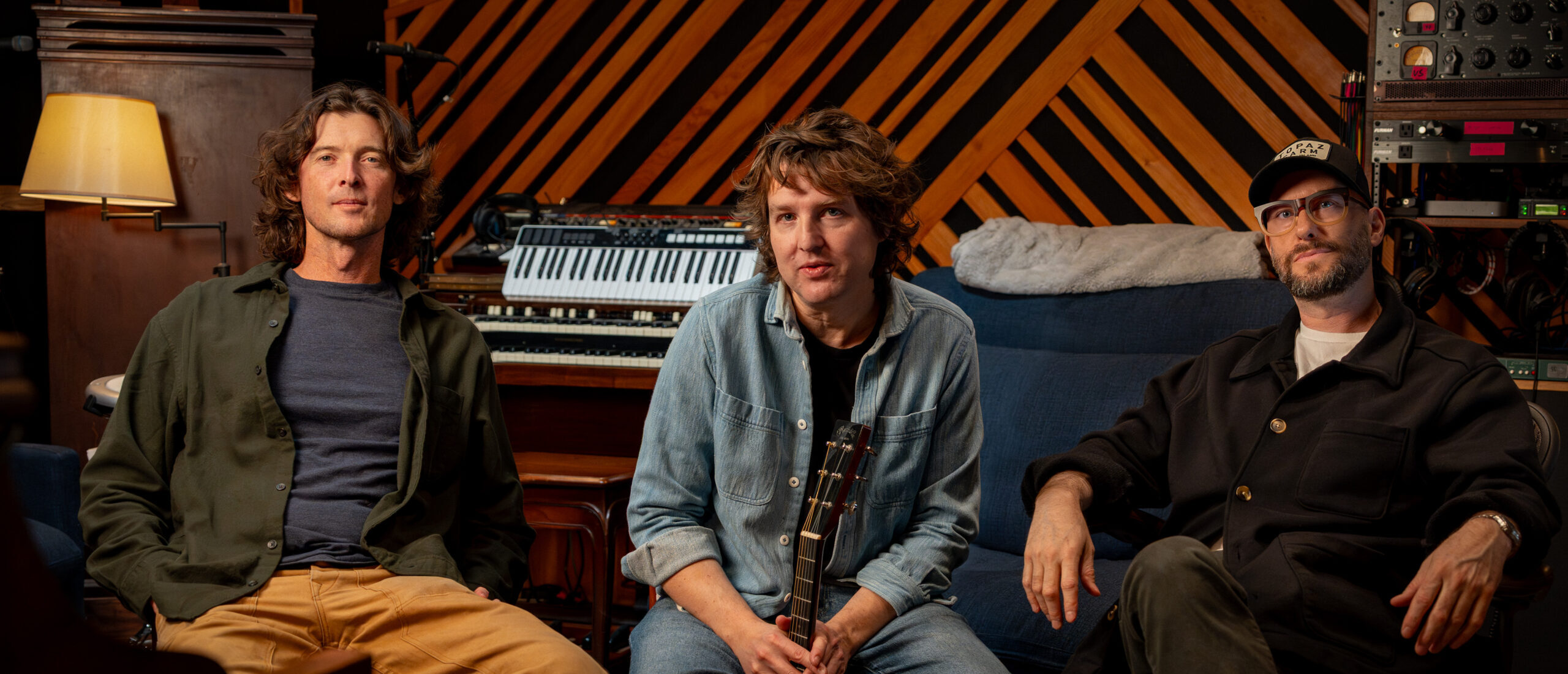 The Milk Carton Kids indspiller med AEA N22 og N28 ribbon mikrofoner og TRP3 preamps i studiet